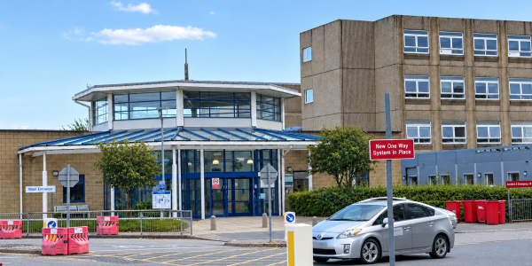 Construction Update – Warrington Hospital Robot Theatre 7